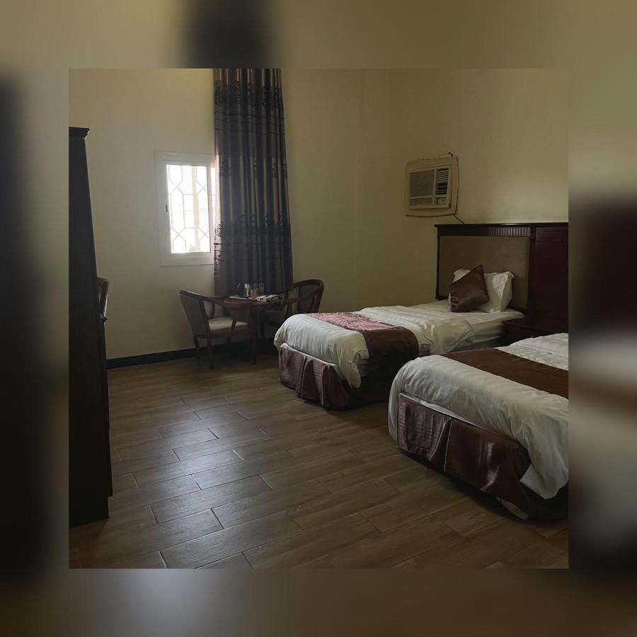 Fakher Yanbu Hotel Buitenkant foto