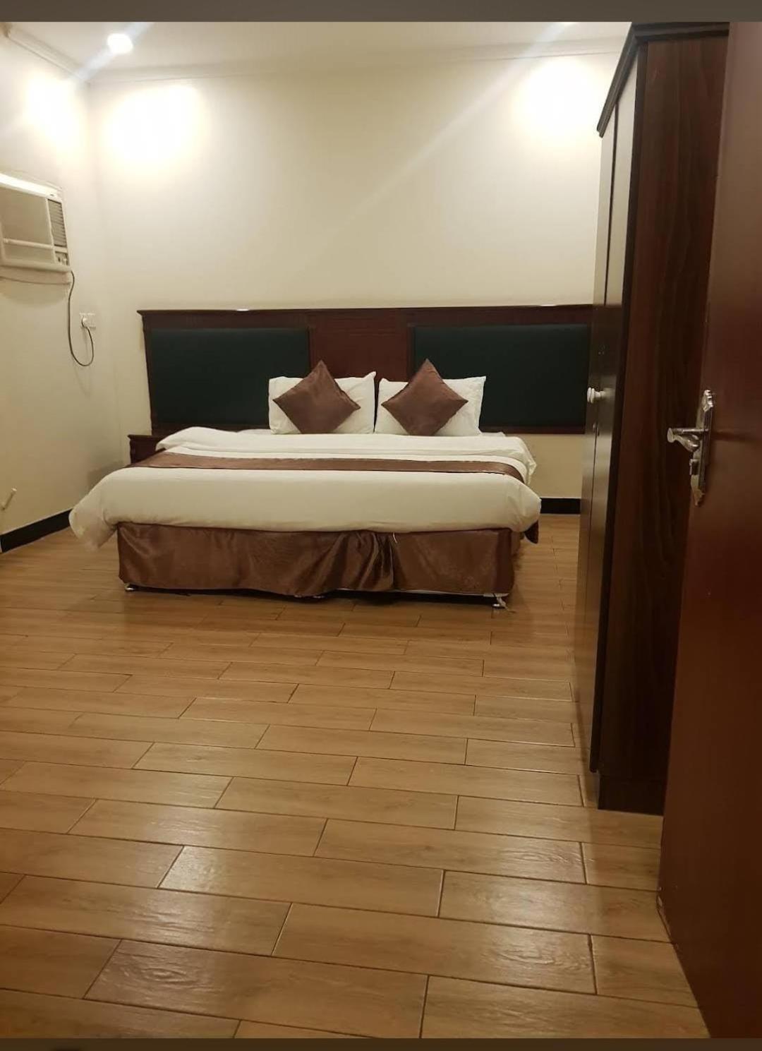 Fakher Yanbu Hotel Buitenkant foto