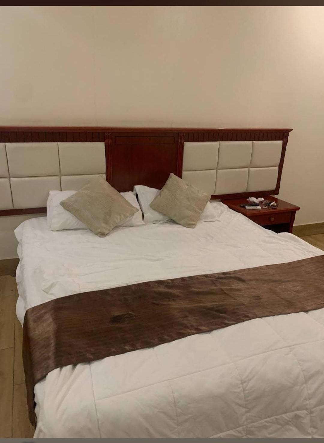 Fakher Yanbu Hotel Buitenkant foto