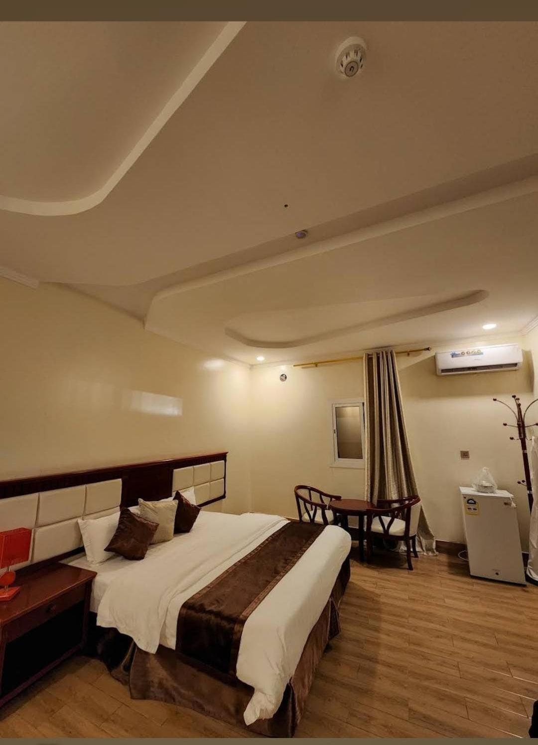 Fakher Yanbu Hotel Buitenkant foto