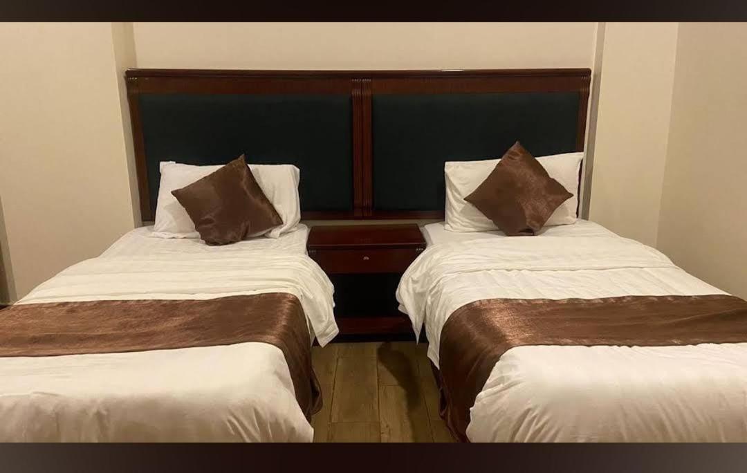 Fakher Yanbu Hotel Buitenkant foto